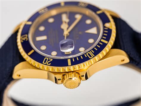 ROLEX SUBMARINER DATE Ref 16618 18k Yellow Gold BLUE LAPIS LAZULI