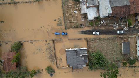 Chuva Deixa Rastro De Destruição Em Santa Catarina 03122022