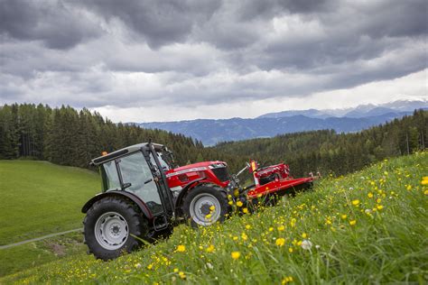 Massey Ferguson 3700 Alpin Auf Tour Bauernzeitung