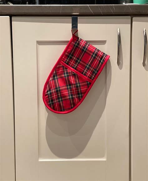 Single Double Oven Glove Kitchen Oven Mitt Pot Holder Red Royal Steward Cotton Tartan Burns