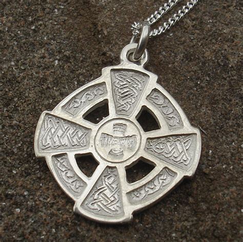 Womens Celtic Cross Necklace Love2have In The Uk