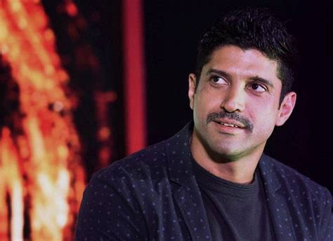 Farhan Akhtar Reveals That He Is Considering Dil Chahta Hai Reboot With