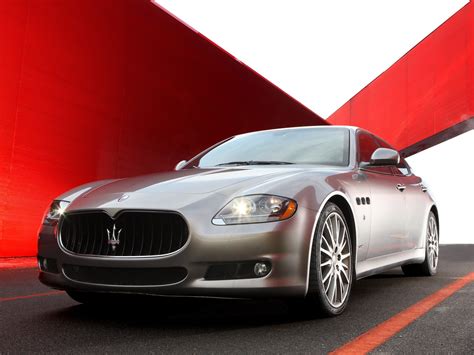 MASERATI Quattroporte Sport GT S Specs Photos 2009 2010 2011