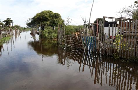 Emergencia En Asunci N Ante Inundaciones En Los Barrios Ribere Os