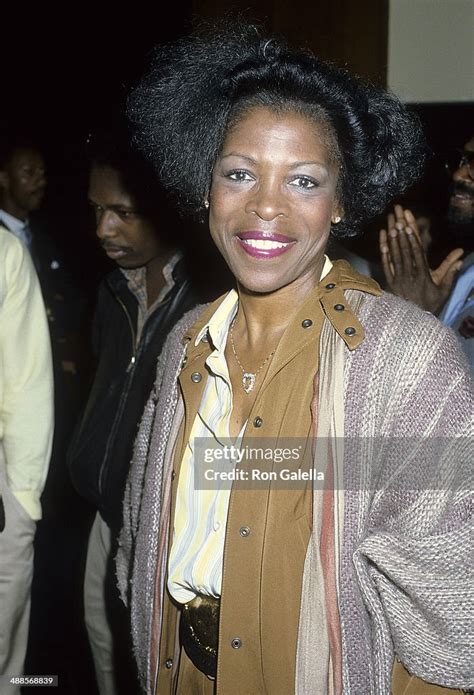 Actress Roxie Roker Attends Adolph Caesar S Memorial Service On April News Photo Getty Images