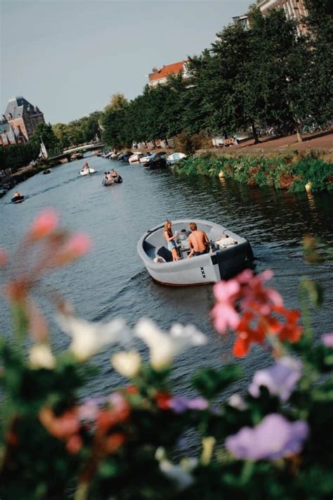 Amsterdam Bachelorette Party Itinerary | Amsterdam Hen Do - SSW.