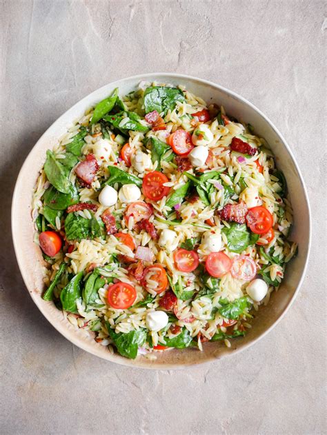 Basil Garlic Pesto Summer Pasta Salad Daen S Kitchen