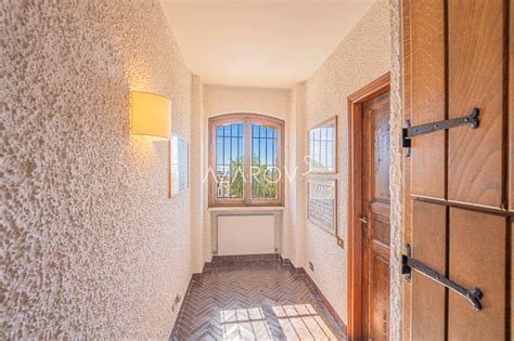 Продается вилла в Бордигера у моря - Недвижимость в Италия