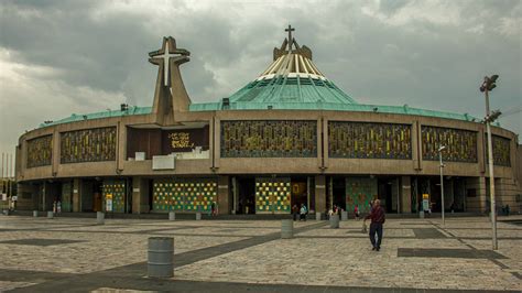 Le Sanctuaire De Notre Dame De Guadalupe Tape Phare Du Voyage Du Pape