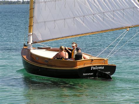 2006 Fenwick Williams Cat Boat Antique and Classic for sale - YachtWorld