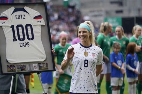 Julie Ertz Retires From Soccer After 10 Year Career And 2 Womens World