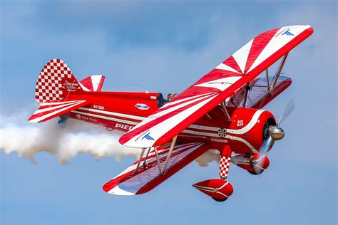 Air Show Photo By Laurie Goossens Eaa Airventure Oshkosh Flickr