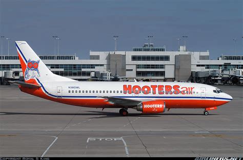 Boeing 737-3G7 - Hooters Air | Aviation Photo #0969576 | Airliners.net