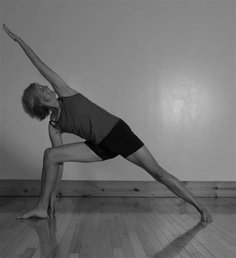 Parsvakonasana Iyengar Yoga