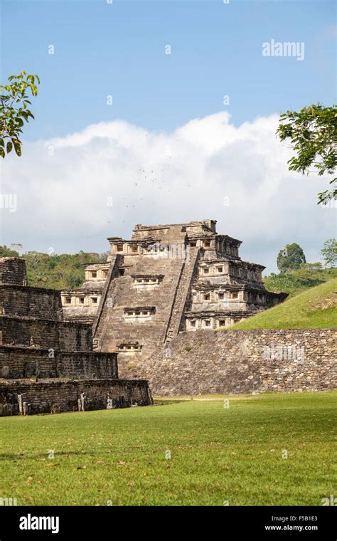 Pyramid of the niches hi-res stock photography and images - Alamy