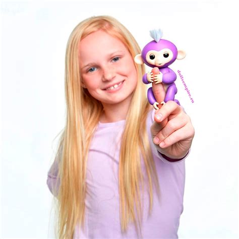Роботизированная интерактивная игрушка Fingerlings - Обезьянка Мия ...