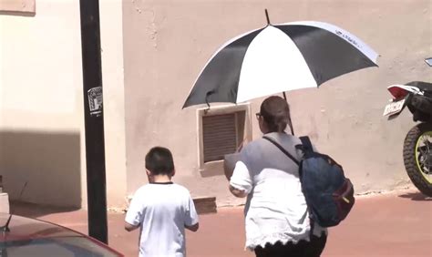 Por Ola De Calor Podr A Cambiar Hora De Salida De Escuelas P Rtico