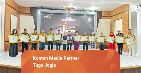 Gm Pln Uid Jateng Dan Diy Raih Penghargaan Hpn Award Kumparan