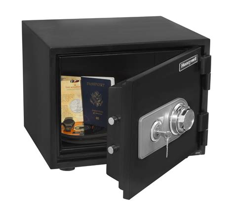 Find A Fireproof Safe or Waterproof Chest | Safe and Vault Store - Safe and Vault Store.com