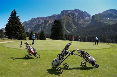 CENTO ANNI DI GOLF A MADONNA DI CAMPIGLIO Campane Di Pinzolo It