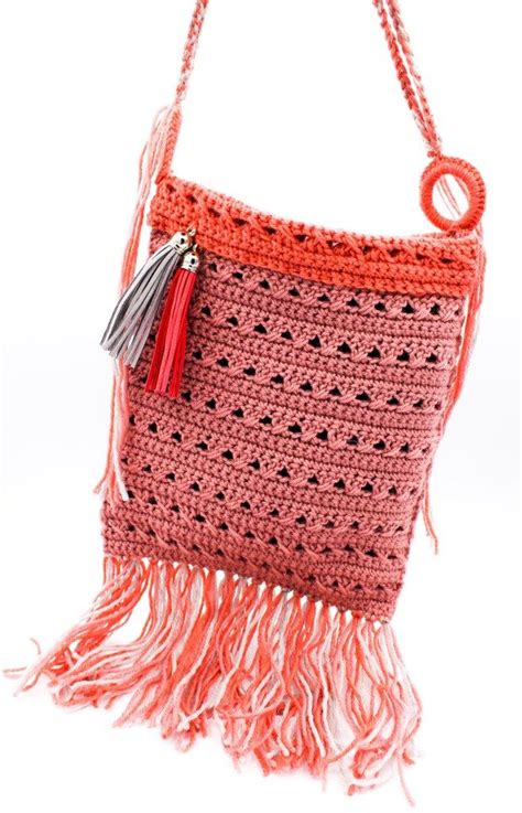 Kostenlose H Kelanleitung Boho Tasche Mit Quasten Frau Line Tasche