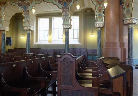 Premium Photo Bulgaria Sofia The Interiors Of The Synagogue