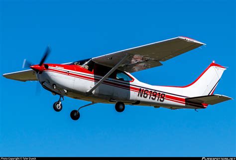 N6191s Private Cessna Tr182 Turbo Skylane Rg Ii Photo By Tyler Dueck