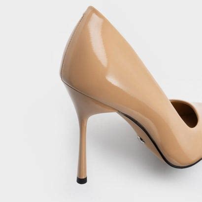 CHARLES KEITH Kyra キラー パテントレザーパンプス Nude 靴ファッション通販 ロコンド自宅で試着気軽に返品