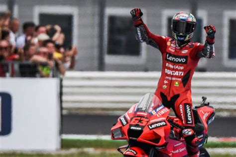 Moto Gp Spettacolo Bagnaia Trionfo Ad Assen Dominio Totale E Podio