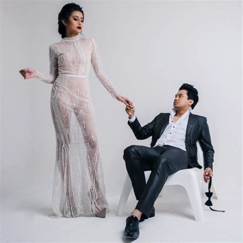 Pacar Awkarin Unggah Foto Anniversary Rasa Prewedding Sudah Siap