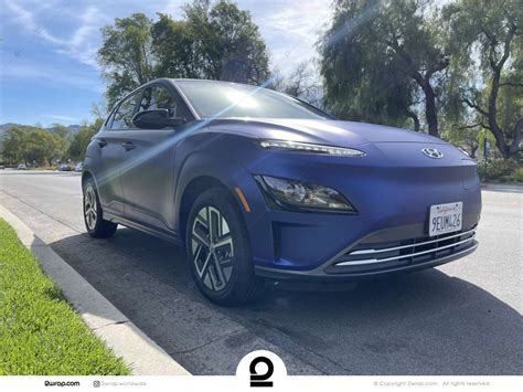 Hyundai Kona Matte Blue | 2wrap.com