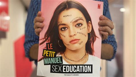 Netflix Sort La Saison 2 De Sex Education Et Laccompagne Dun Guide