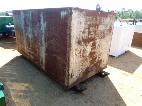 Metal Box Container 60 X 120 On Skids Jm Wood Auction Company Inc