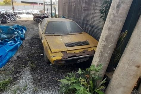 Ferrari Em Estado De Abandono No Abc Leiloada Por R Mil Metr Poles