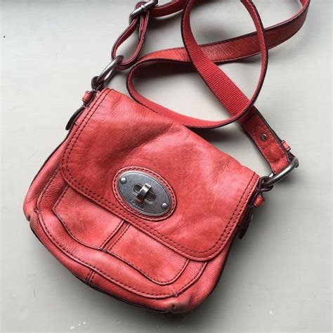 Fossil Maddox Small Crossbody Bag Distressed Red Small Crossbody Bag