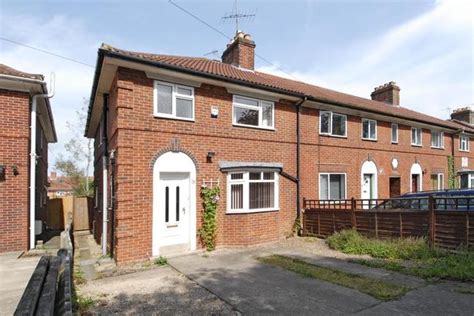 3 Bed Semi Detached House For Sale In Gipsy Lane Headington Oxford