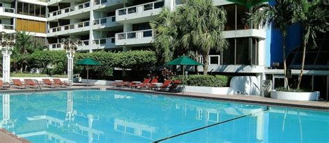 Doubletree Grand Hotel Biscayne Bay vacation deals - Lowest Prices ...