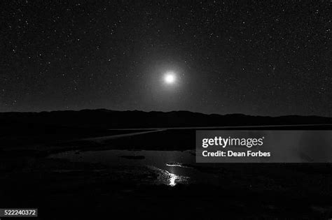 Death Valley Stars Photos and Premium High Res Pictures - Getty Images