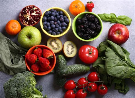 3 Antioxidants in Fruits and Vegetables That May Help Fight Alzheimer’s ...