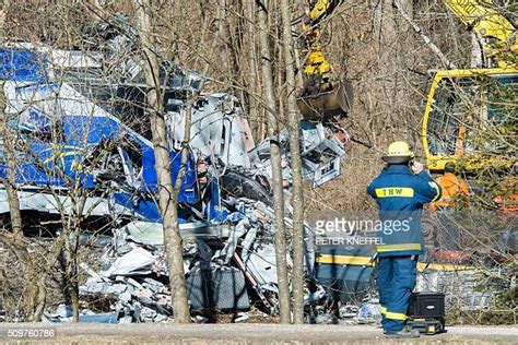 361 2016 Bad Aibling Train Crash Photos & High Res Pictures - Getty Images