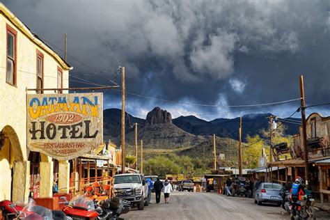 5 Reasons You Need to Visit the Small Town of Oatman, AZ - When in Your ...