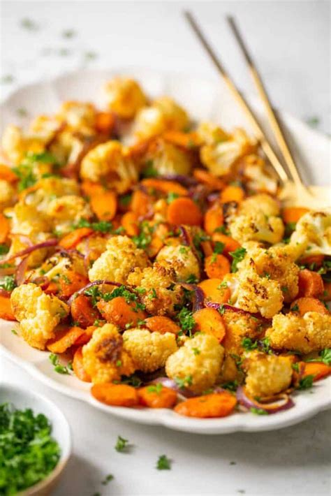 Easy Roasted Cauliflower And Carrots Lauren Fit Foodie