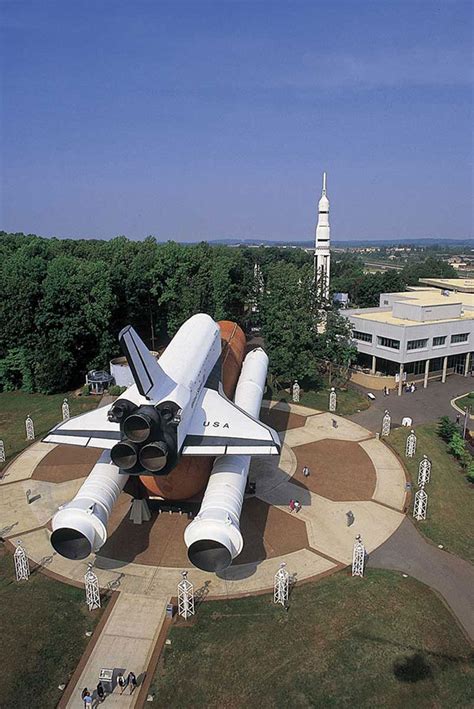 Huntsville: Saturn Rocket - Design200