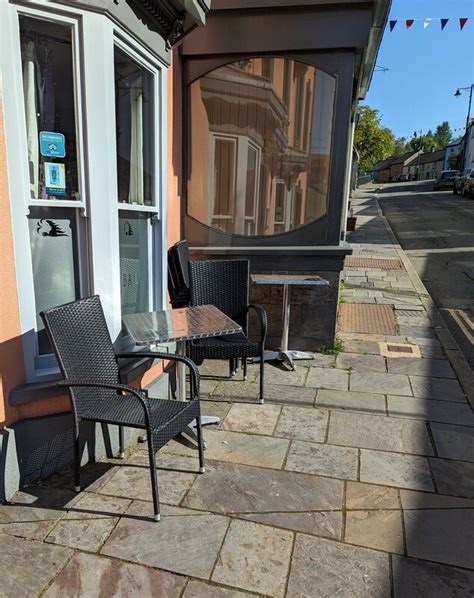 Tables And Chairs Outside The Lion Jaggery Cc By Sa