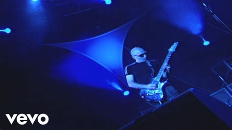 Joe Satriani Flying In A Blue Dream Live In Concert Youtube