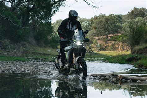 450MT - CFMOTO Latvia