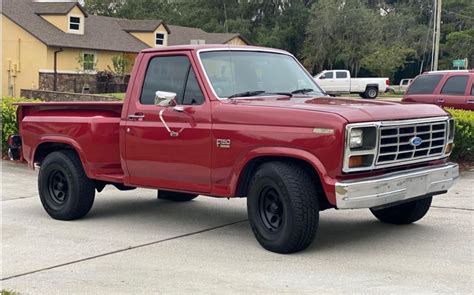 Super Clean Flareside 1981 Ford F150 Xlt Barn Finds