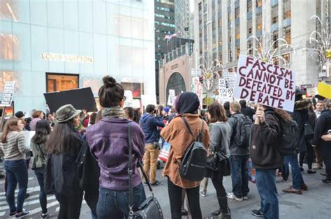 A New York Continuano Le Proteste Contro Trump Pressenza