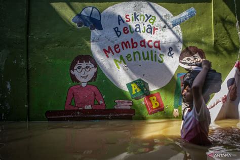 Dki Kemarin Vaksinasi Cacar Monyet Hingga Penanganan Banjir Antara News