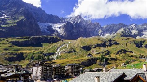 Cervinia Cambia Nome E Diventa Le Breiul La Rivolta Dei Residenti